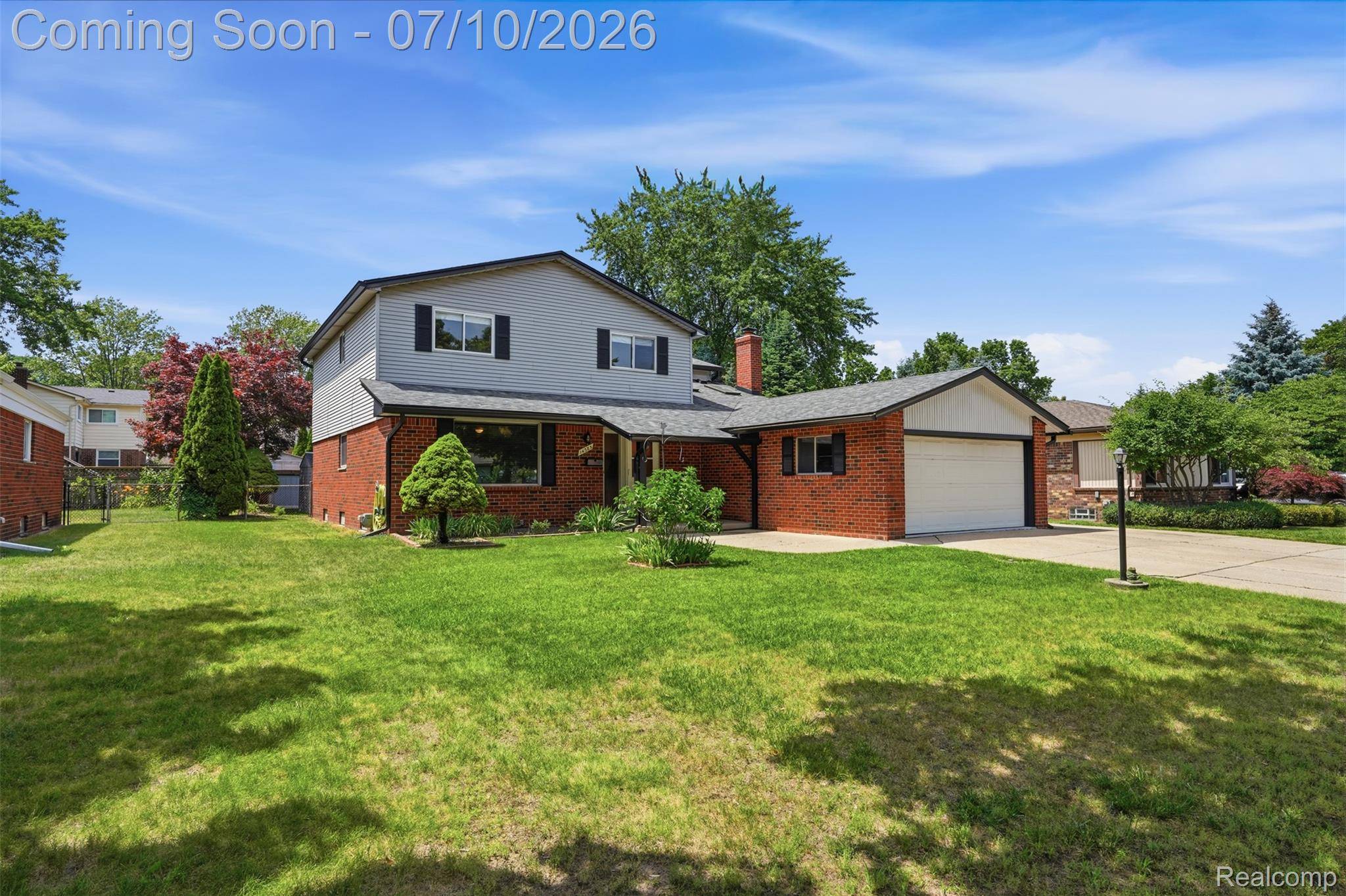 14385 Pere ST, Livonia, MI 48154