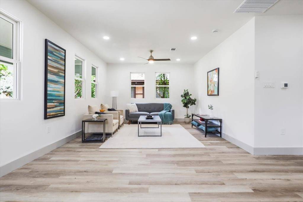 5914 Victor Street, Dallas, TX 75214