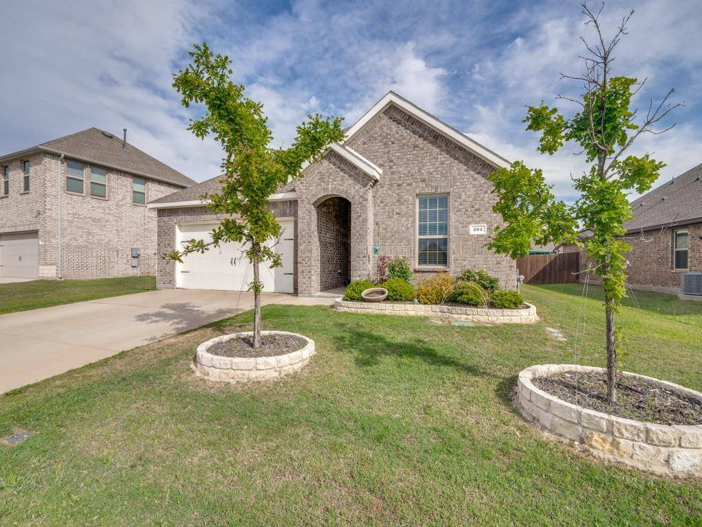 204 Whitetail Way, Caddo Mills, TX 75135
