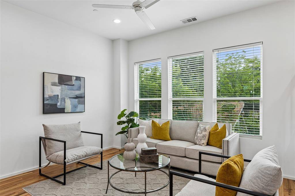 5647 Live Oak Street #103, Dallas, TX 75206