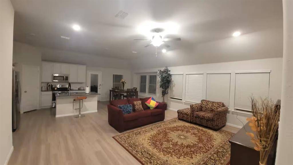 308 N Crescent Avenue N, Melissa, TX 75454