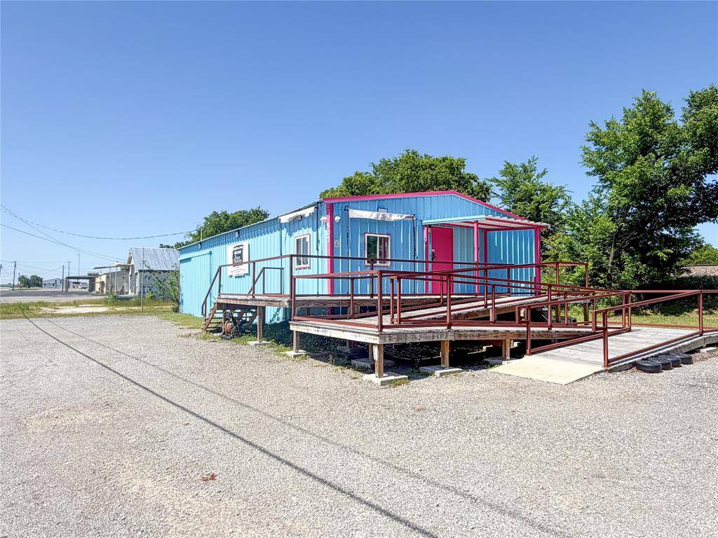507 S Business 287, Decatur, TX 76234