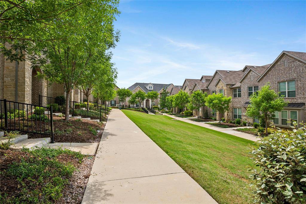 536 Ballustrade Drive, Irving, TX 75039