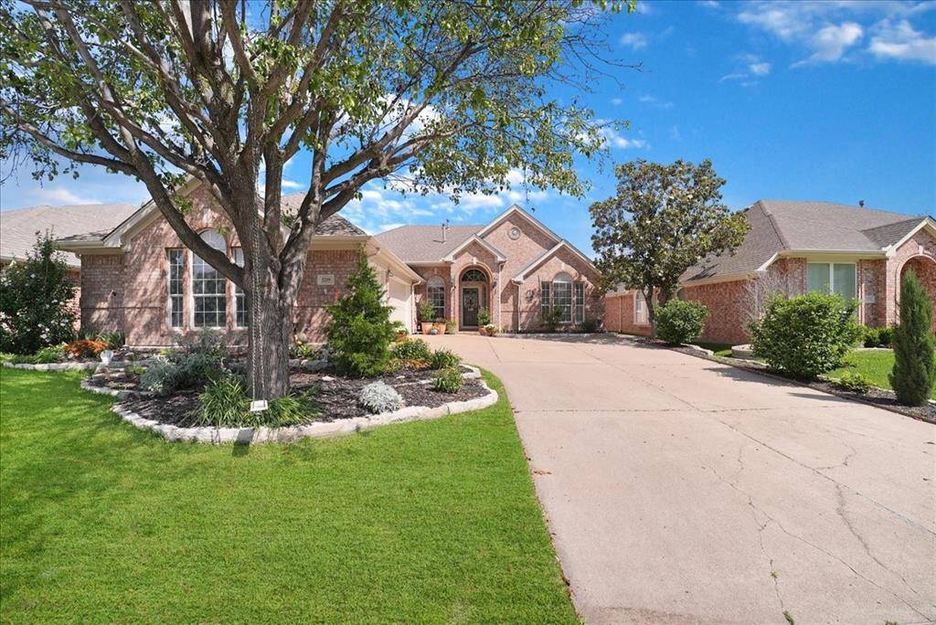 2219 Merritt Way, Arlington, TX 76018