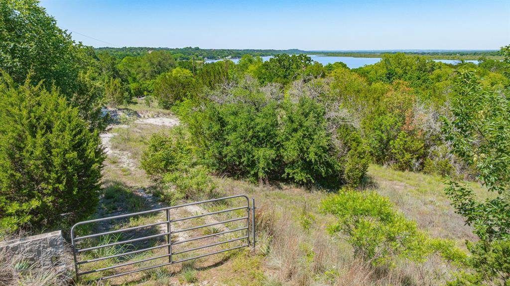 4917 Plum Bush Street, Granbury, TX 76048