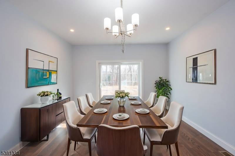 10 Greenhut Ave, Randolph Twp., NJ 07869