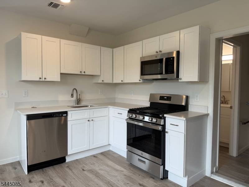 3-5 Alden Street #5, West Orange Twp., NJ 07052