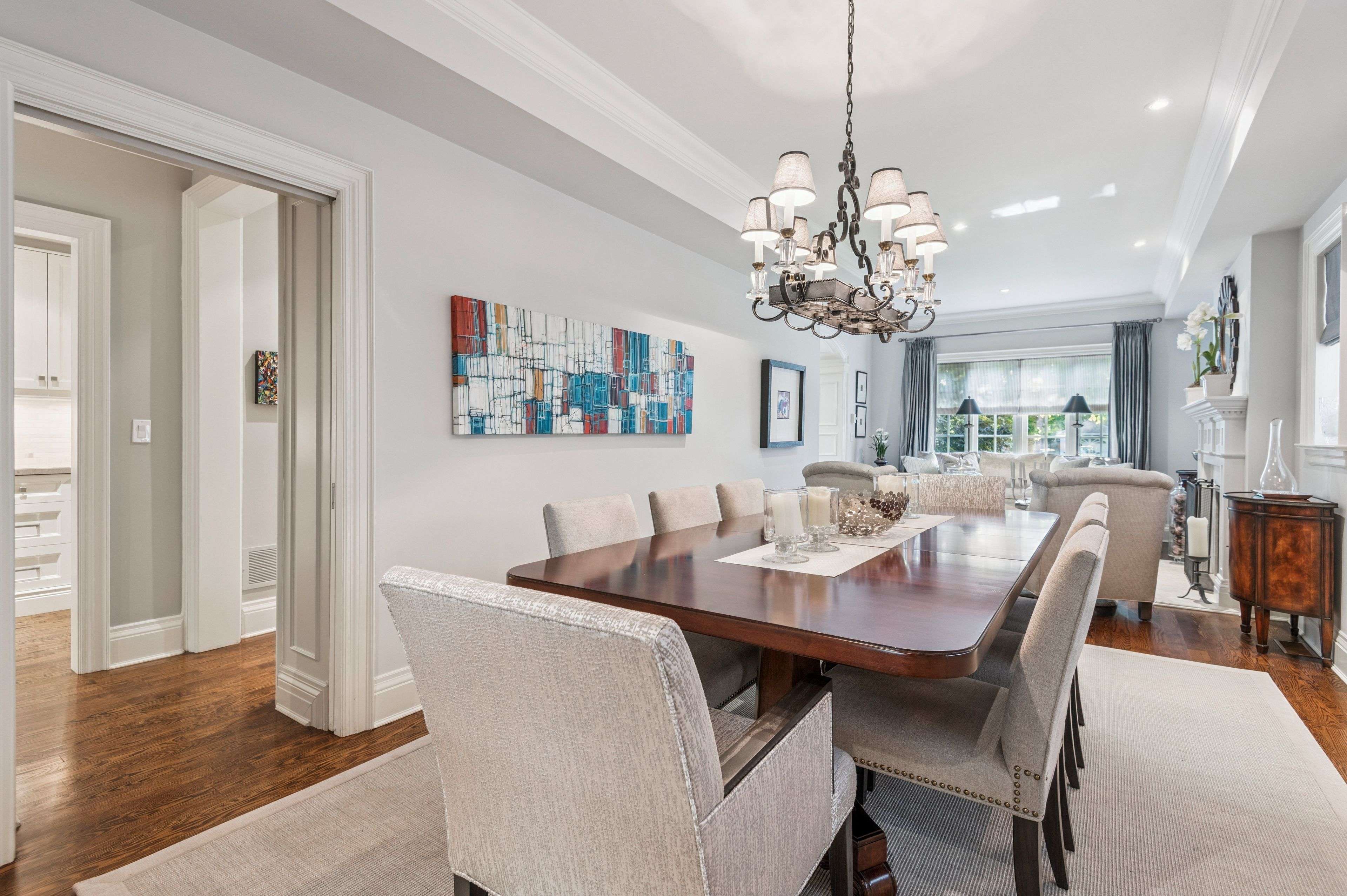 45 Lascelles BLVD, Toronto C03, ON M5P 2C9
