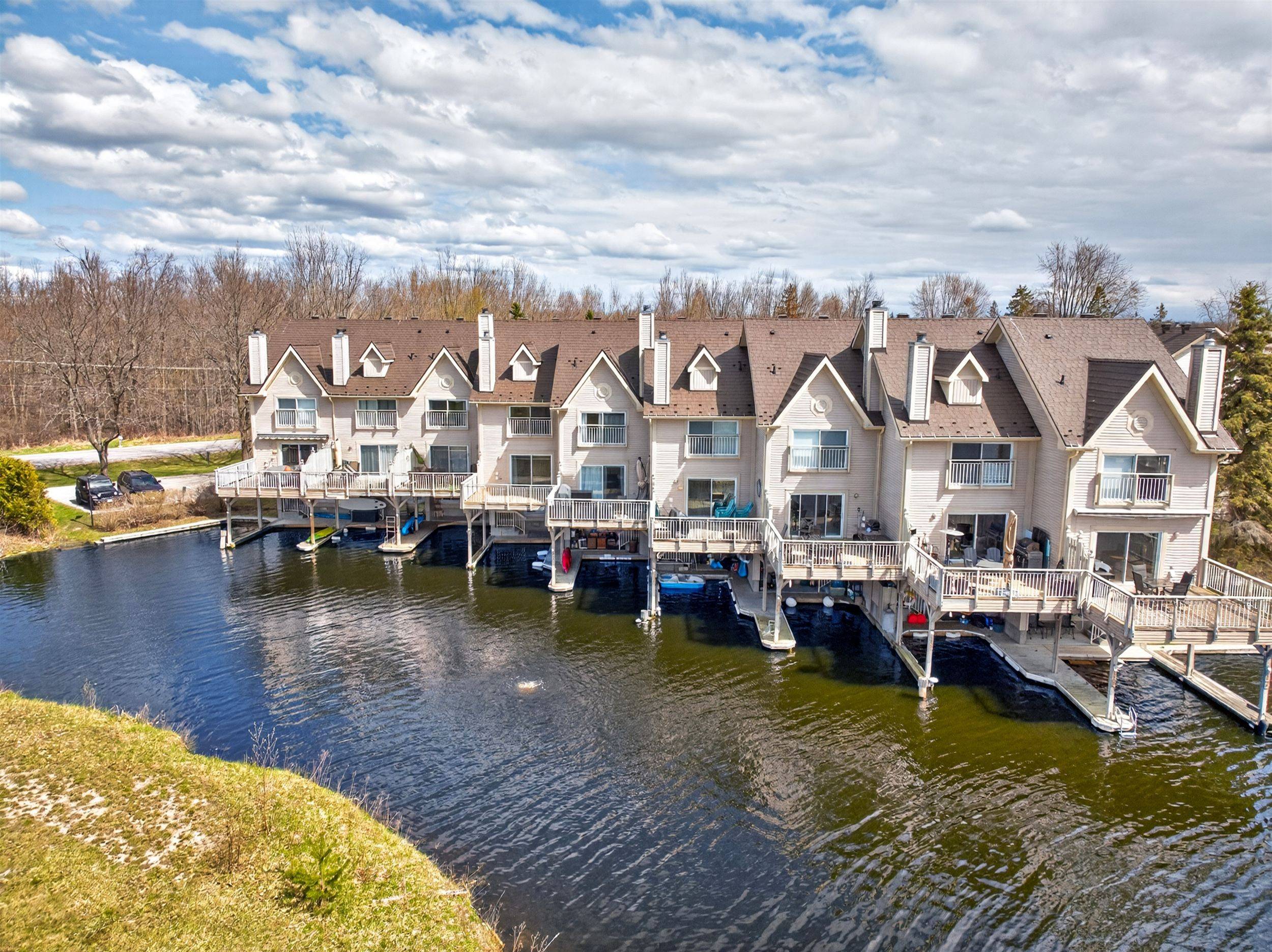 100 Laguna Pkwy #22, Ramara, ON L0K 1B0
