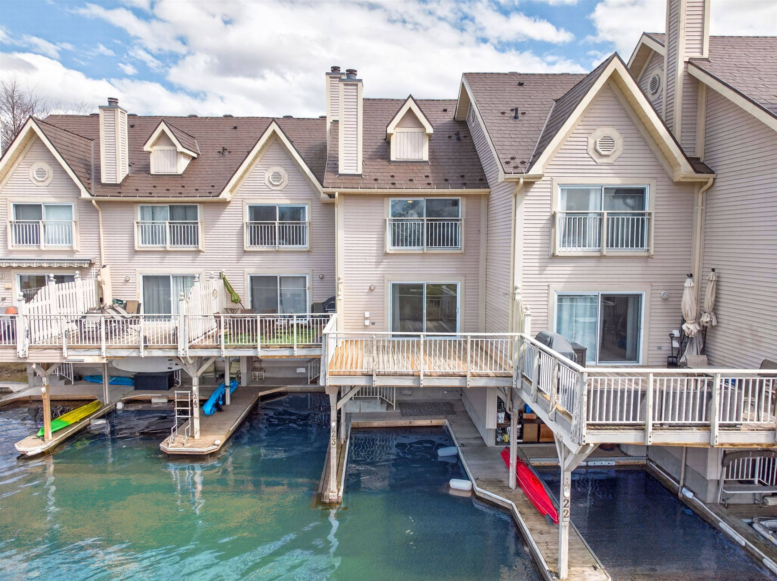 100 Laguna Pkwy #22, Ramara, ON L0K 1B0
