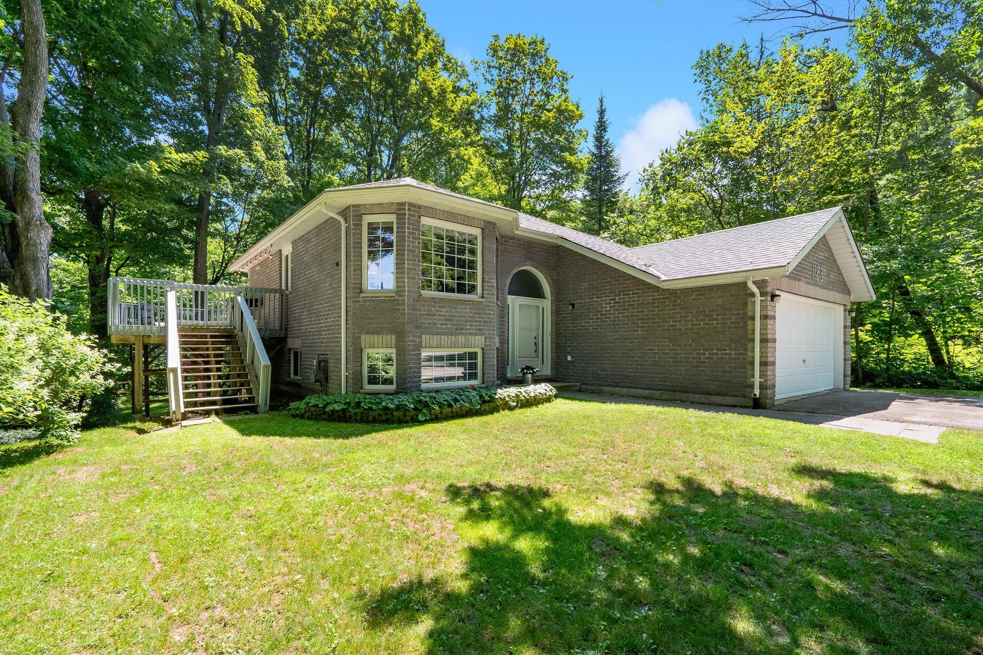 1183 Everton RD, Midland, ON L4R 5J2