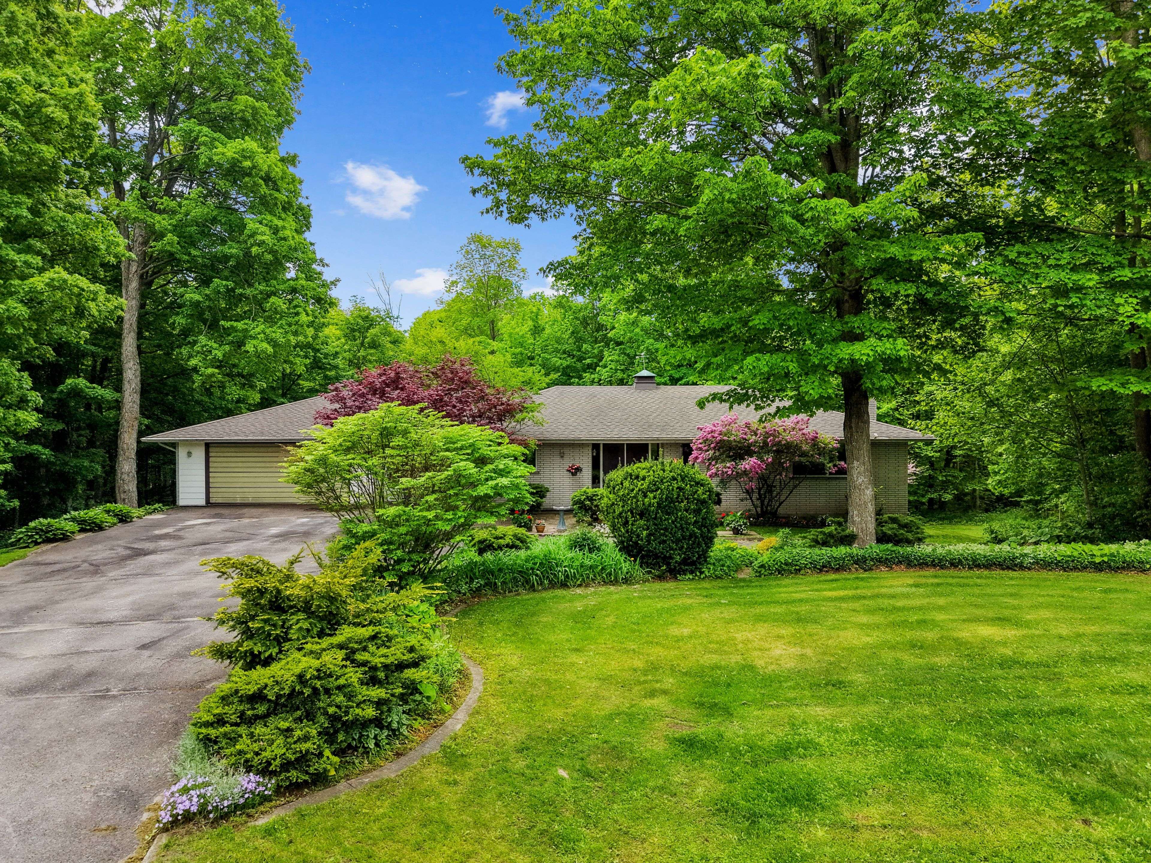452 Gully RD, Alnwick/haldimand, ON K9A 4J8