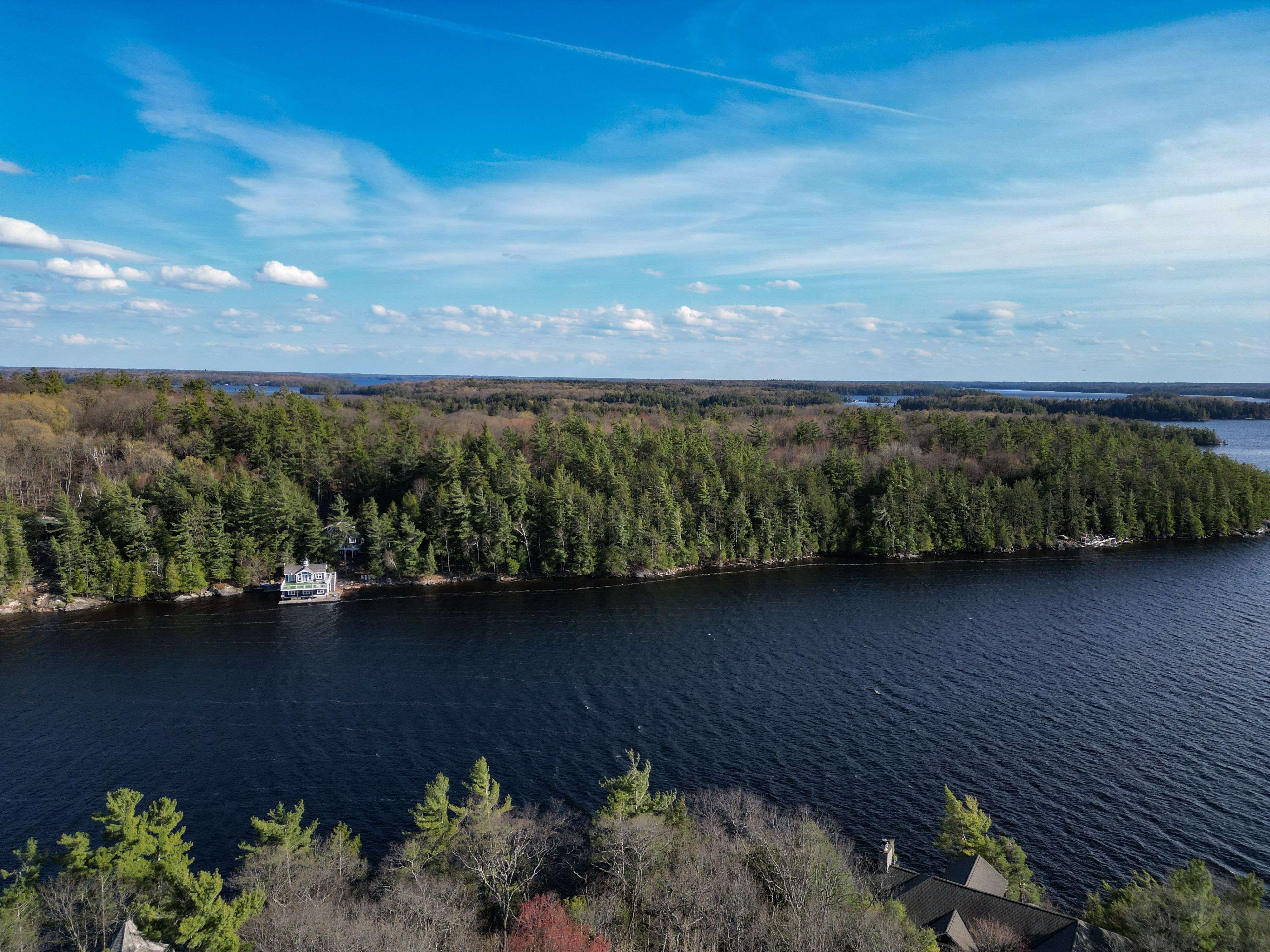 Pine (57 Island M81) IS, Muskoka Lakes, ON P1L 1W8