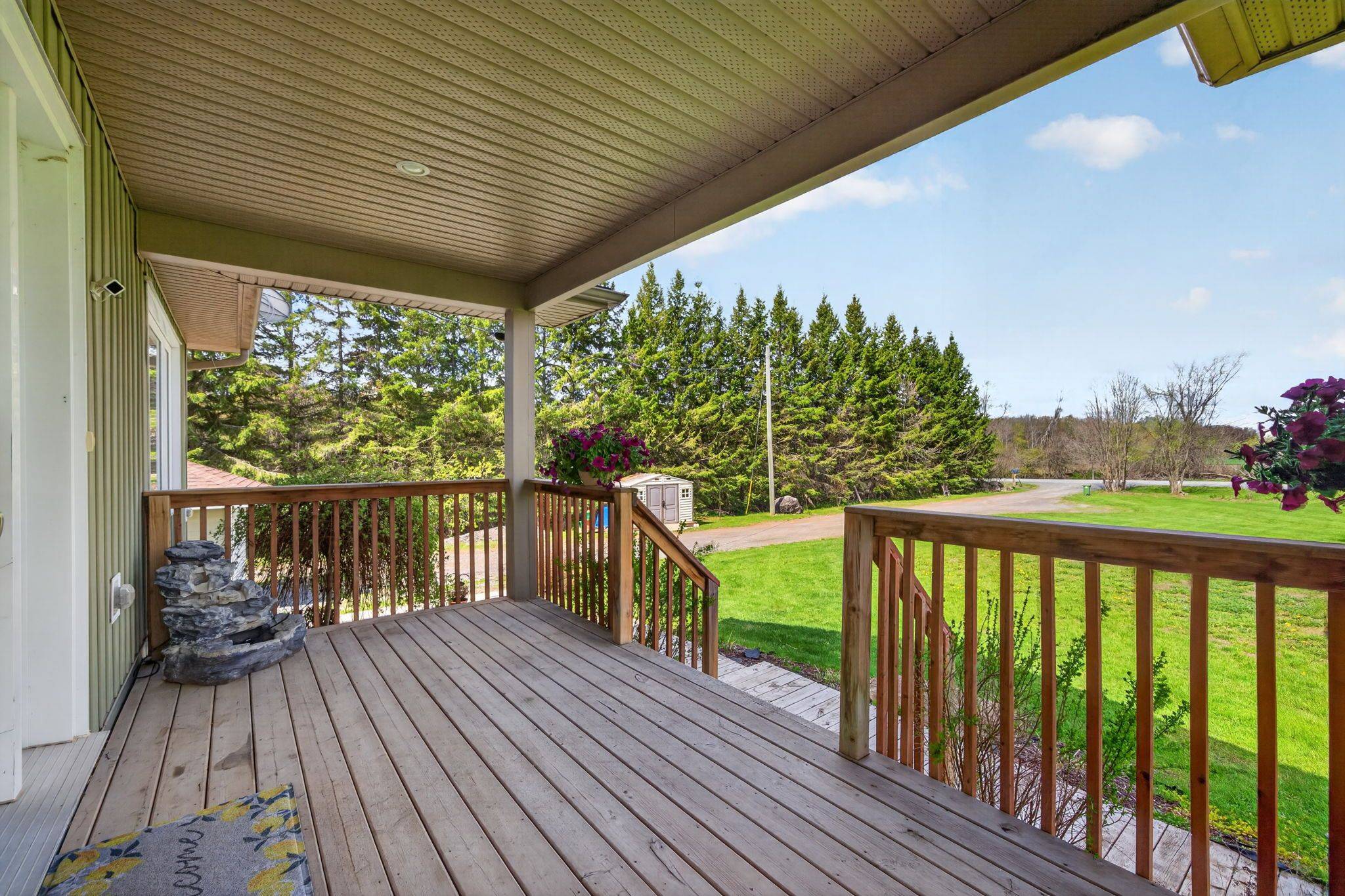 6042 Dobson LN, Stittsville - Munster - Richmond, ON K0A 2Z0