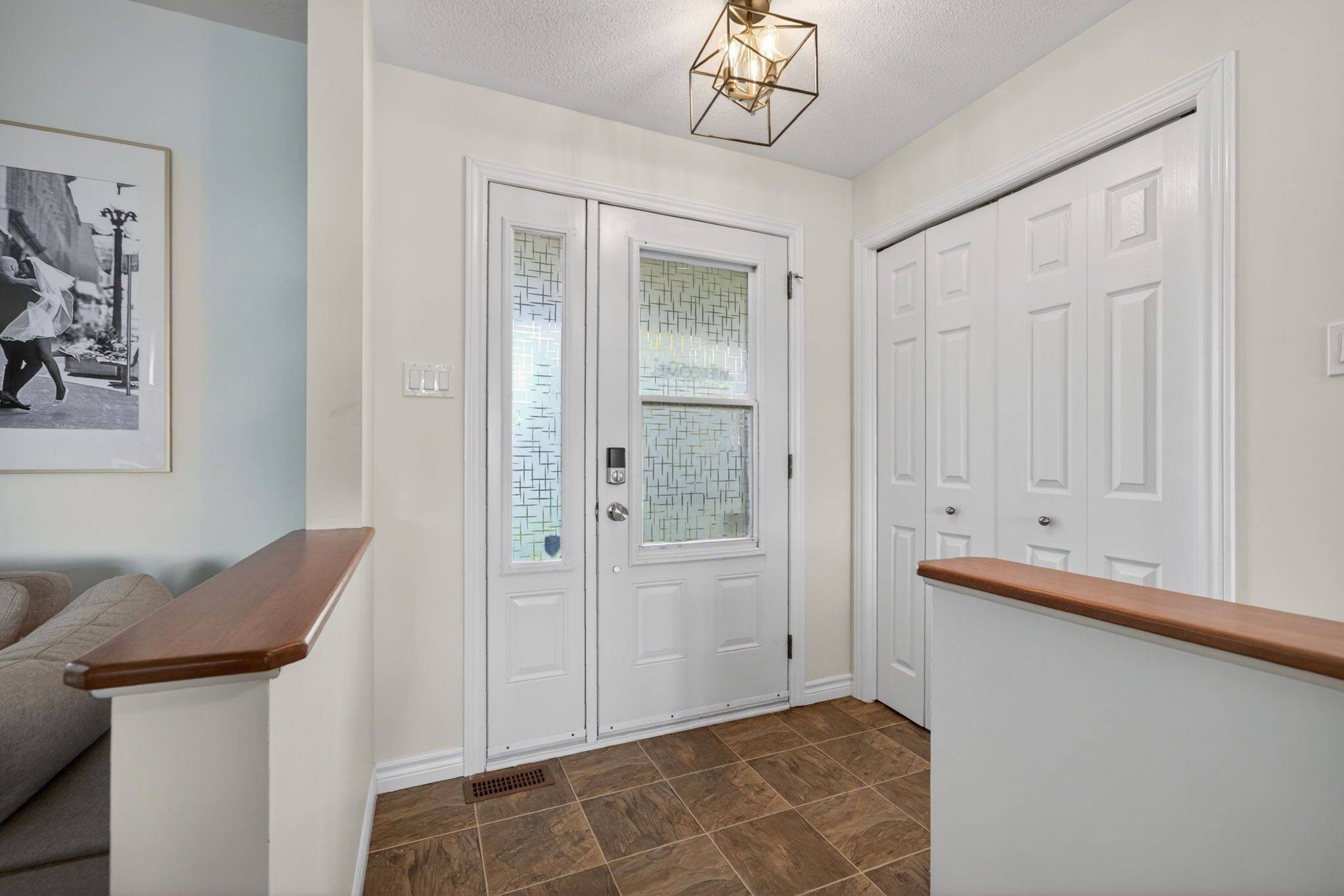 6042 Dobson LN, Stittsville - Munster - Richmond, ON K0A 2Z0