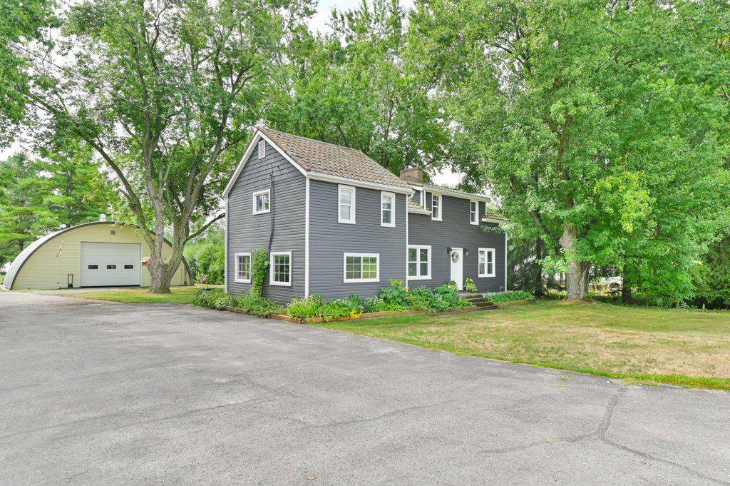 425 Rosebush RD, Quinte West, ON K0K 2C0