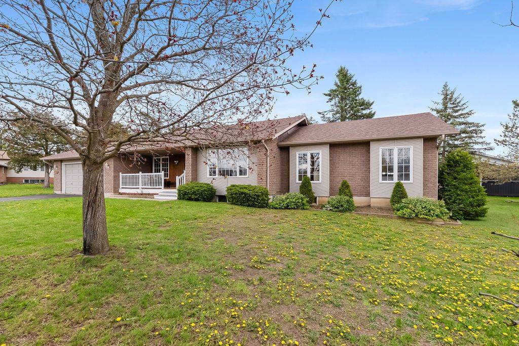 23 Juniper CT, Kawartha Lakes, ON K0M 1A0