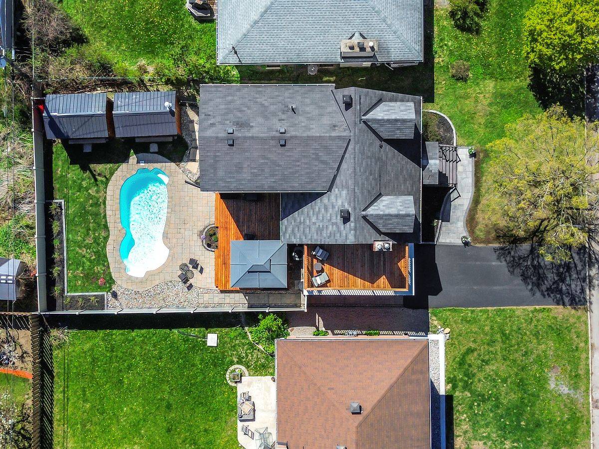 1072 Richard AVE, Billings Bridge - Riverside Park And Area, ON K1H 8C4