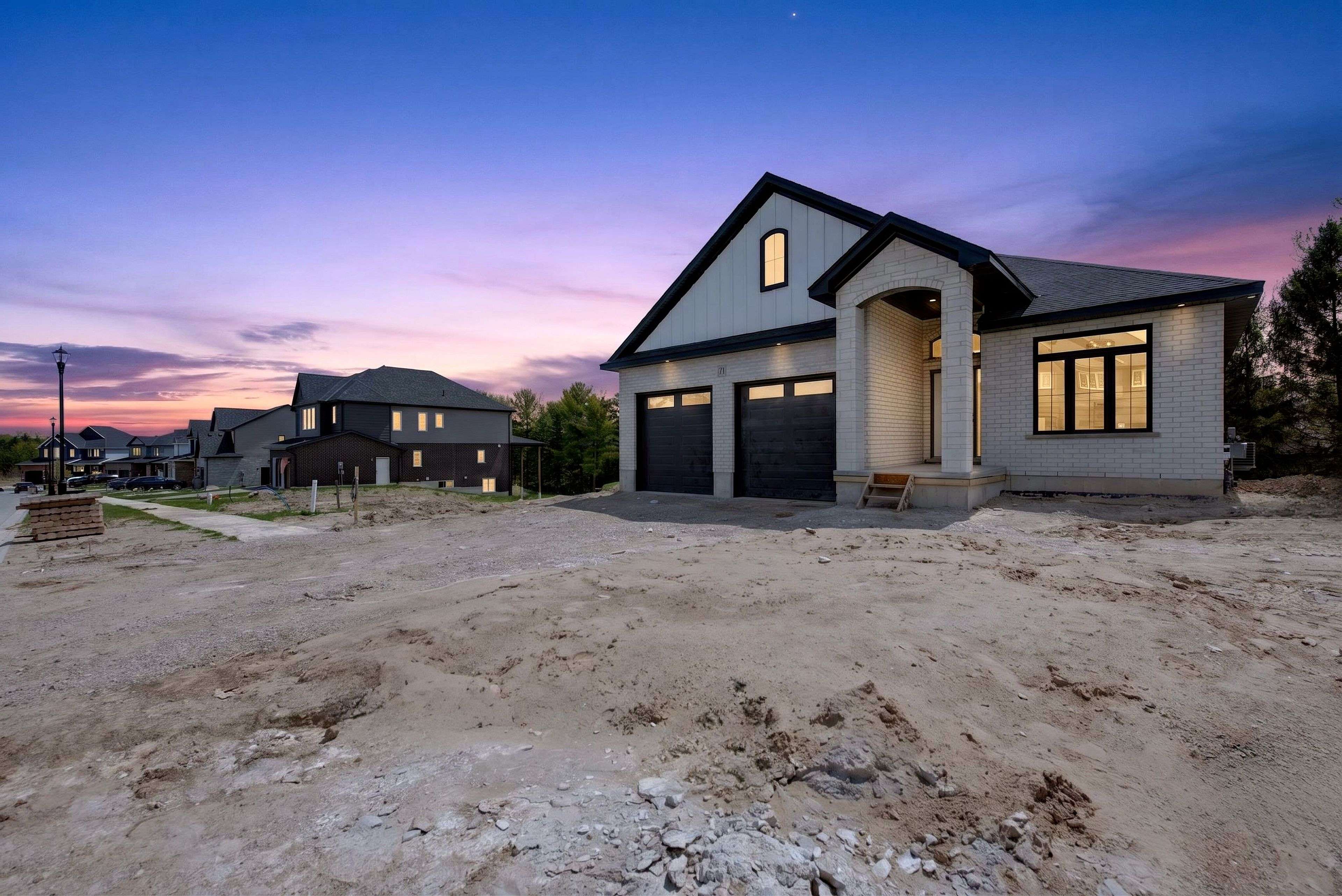 71 Basil CRES, Middlesex Centre, ON N0M 2A0