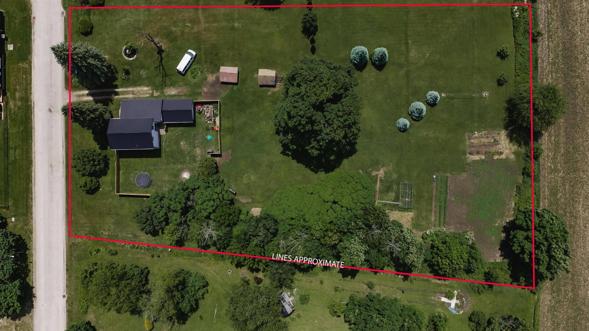 2010 Alma ST N, Howick, ON N0G 1X0