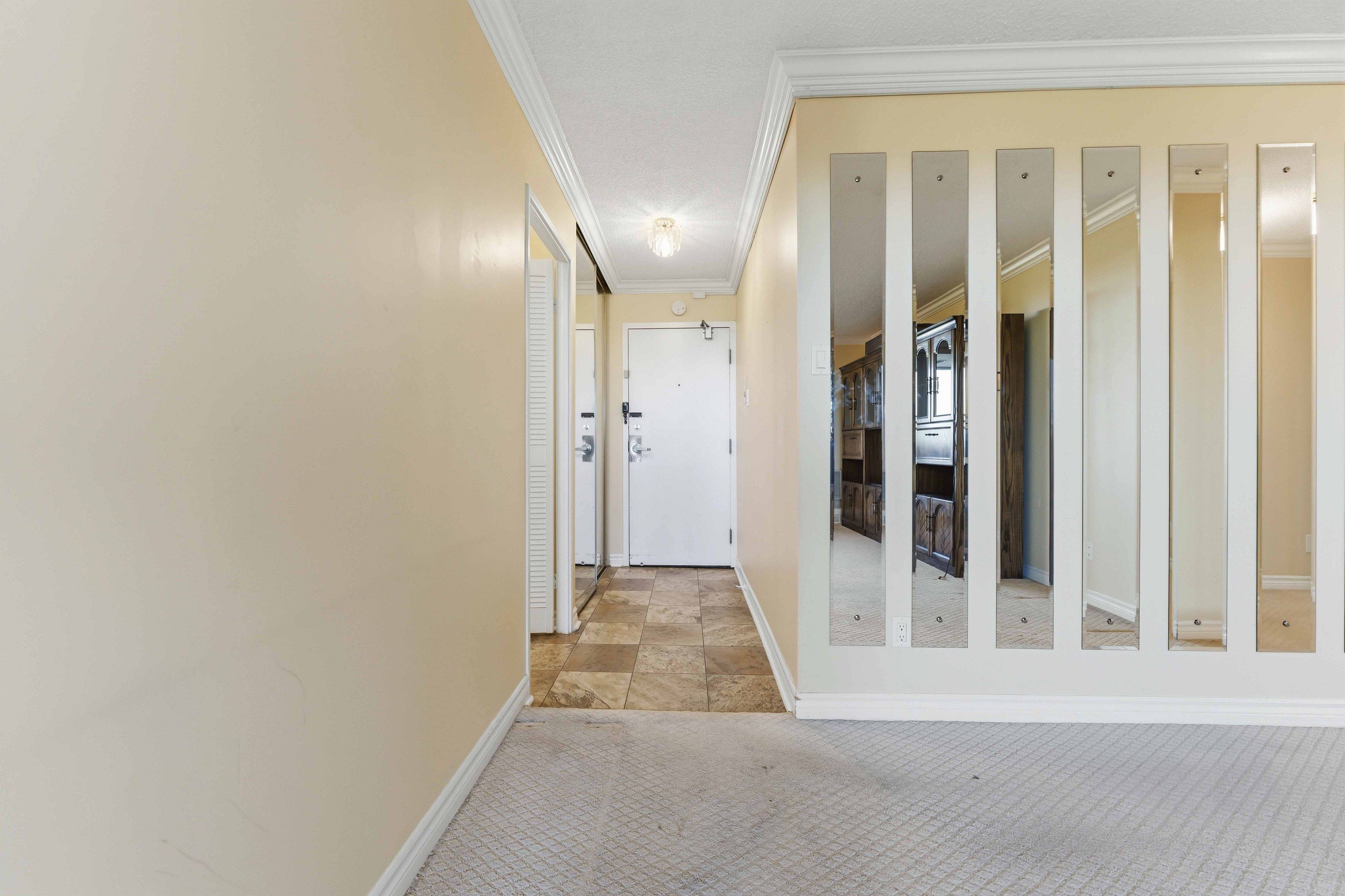 1785 Frobisher LN #703, Alta Vista And Area, ON K1G 3T7