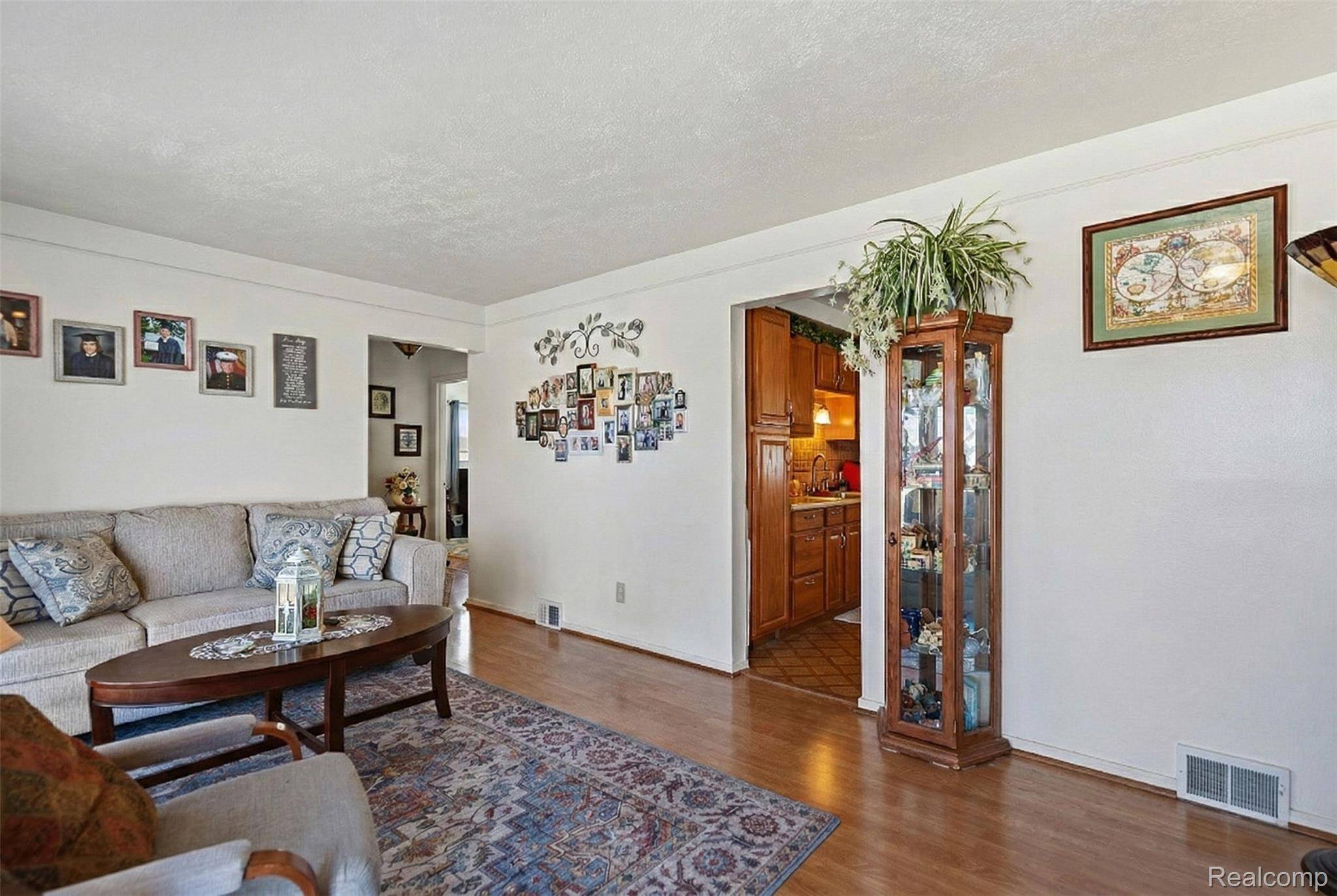 11844 Harold ST, Warren, MI 48089