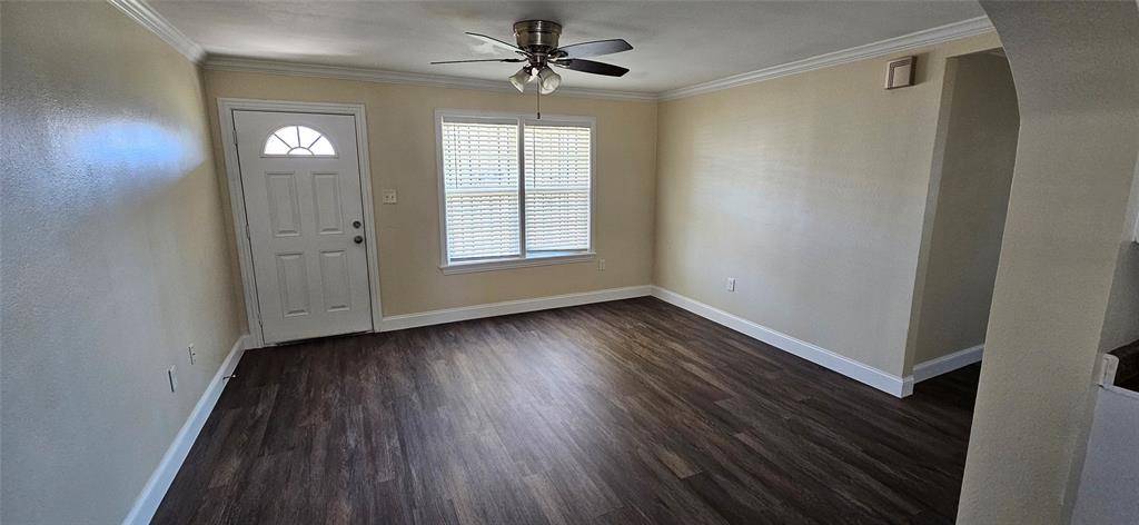 1007 Pleasant Drive, Dallas, TX 75217