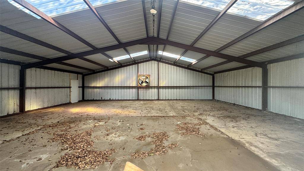 231 Ash Lane, Wills Point, TX 75169