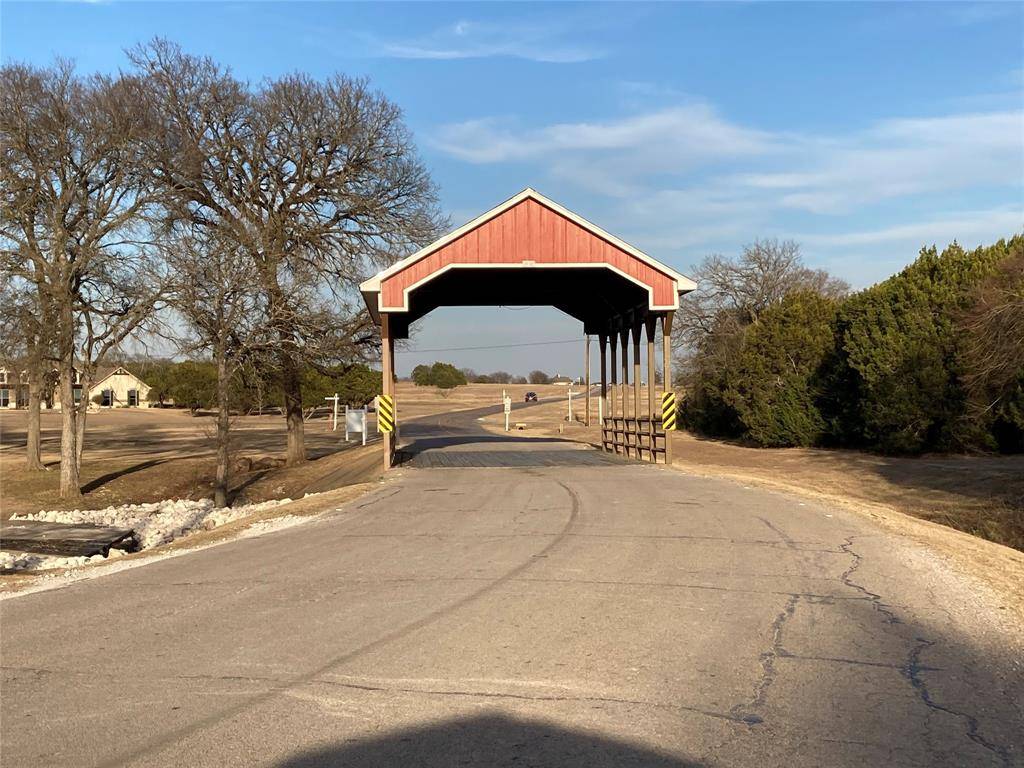 27220 Meadowmore Drive, Whitney, TX 76692