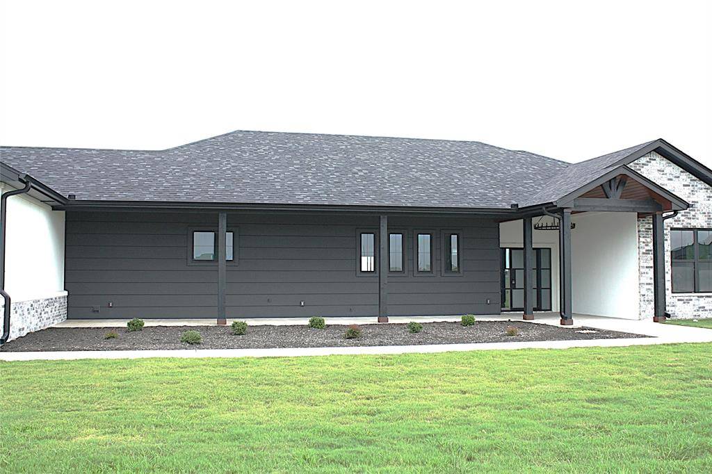 611 Willow Moon Ranch Road, Crawford, TX 76638
