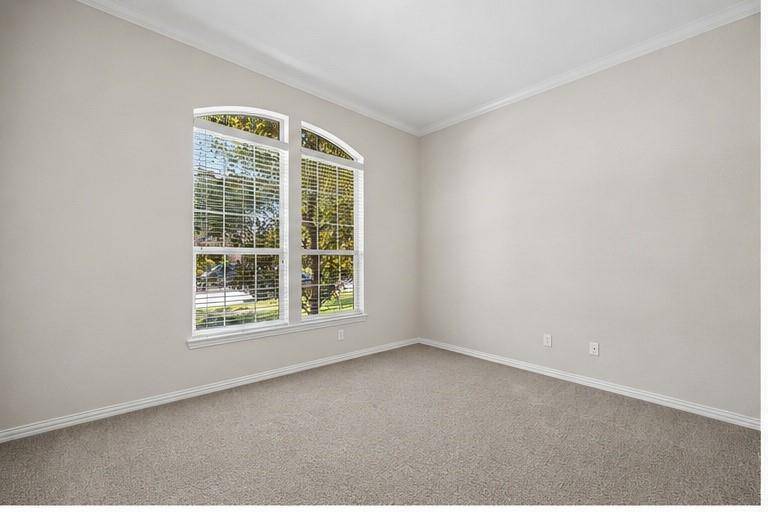 207 Leonard Way, Fate, TX 75087