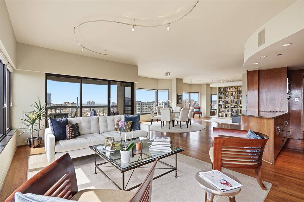 3030 Mckinney Avenue #1606, Dallas, TX 75204
