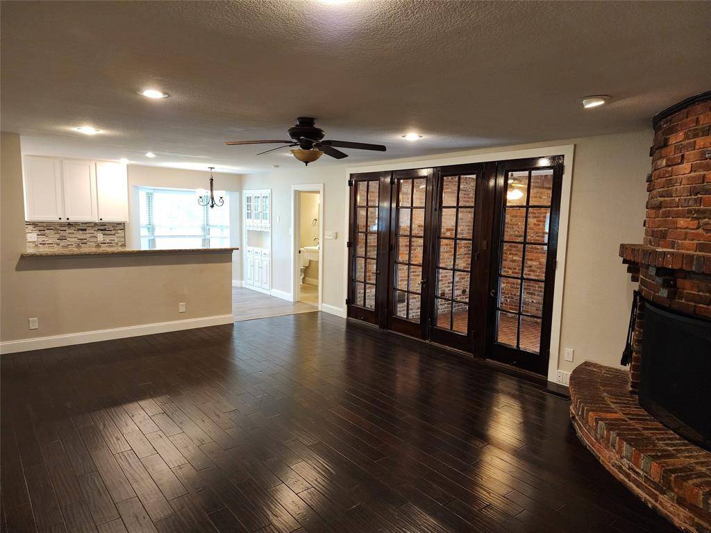 400 Pennsylvania Drive, Denton, TX 76205