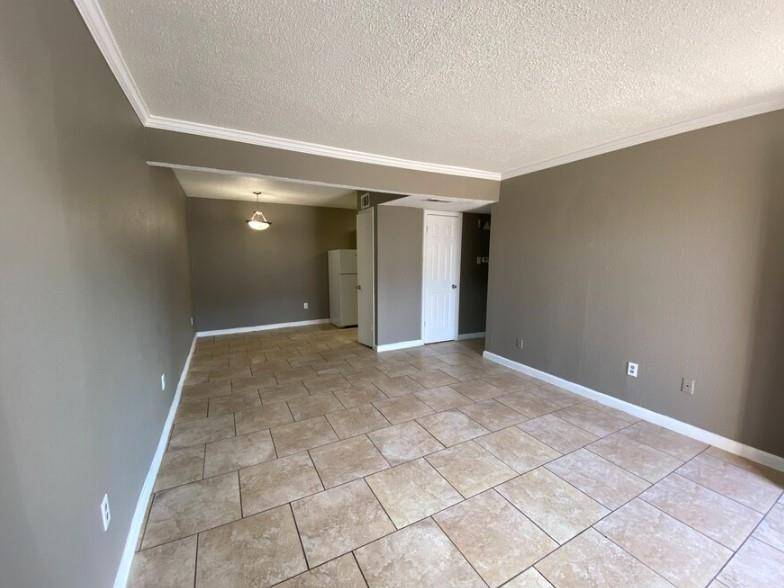 8128 Barclay Street #203A, Dallas, TX 75227