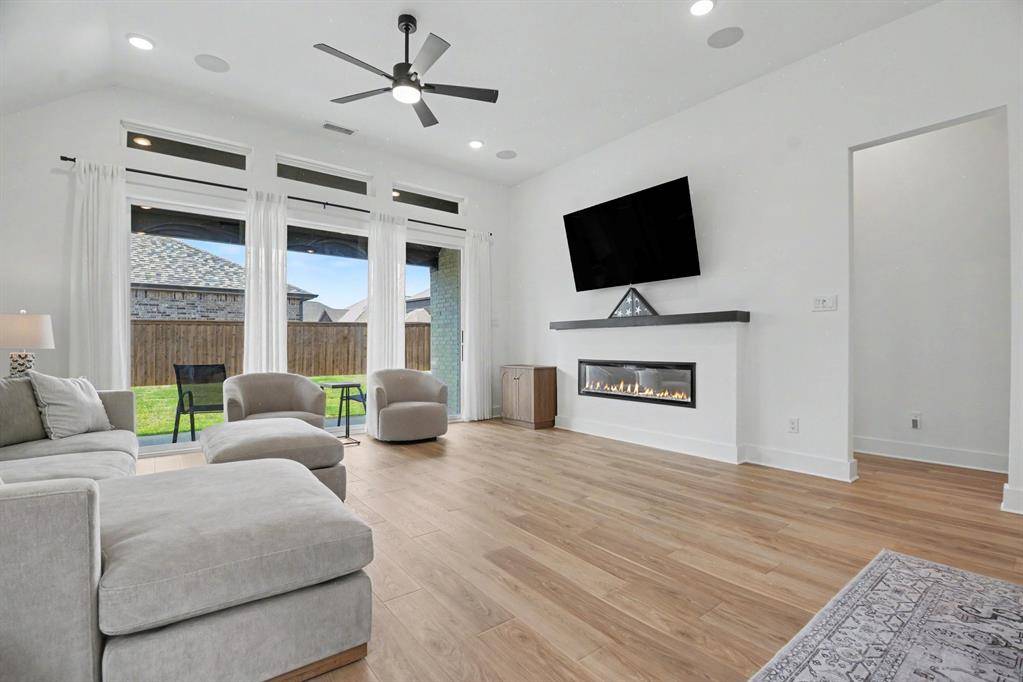 1026 Wind River Drive, Forney, TX 75126
