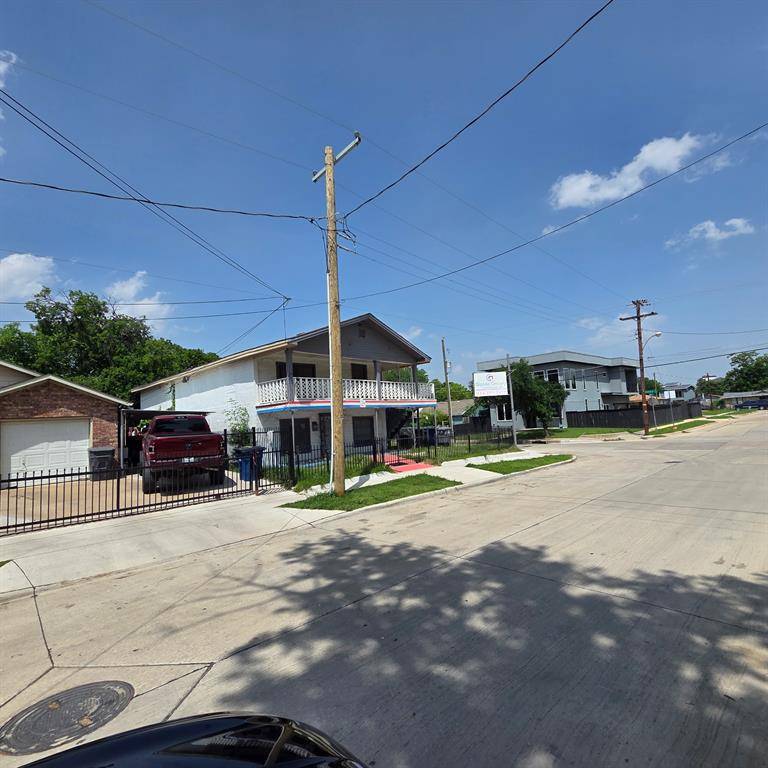 1701 Shaw Street, Dallas, TX 75212