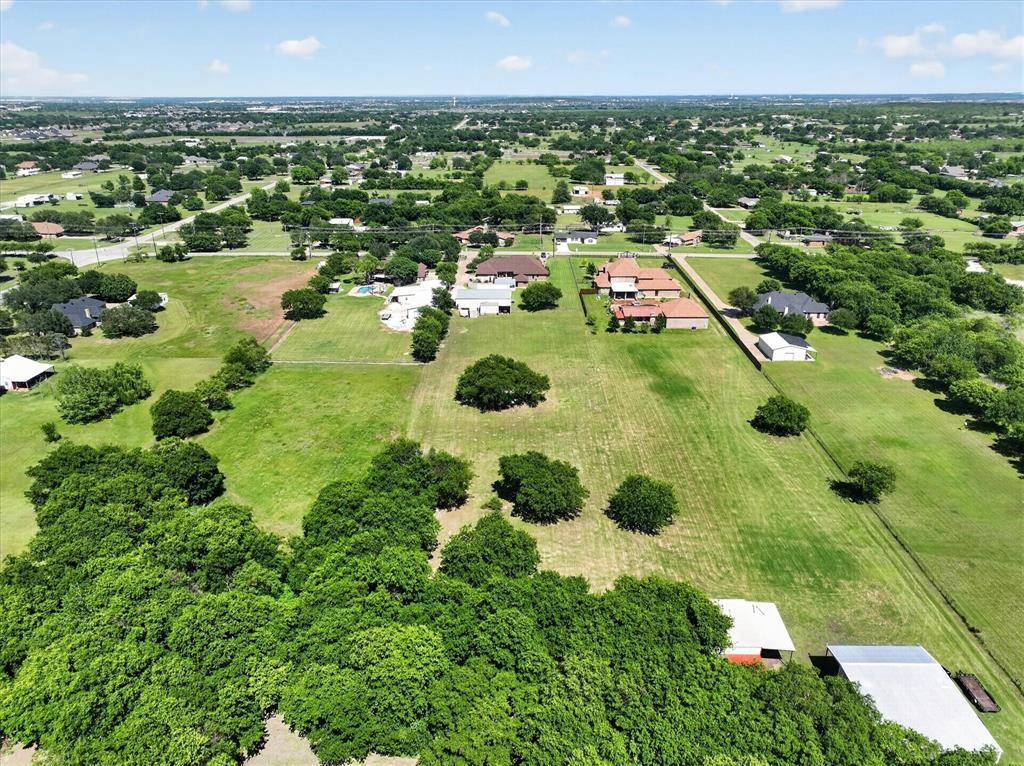 1408 W Cleburne Road, Crowley, TX 76036