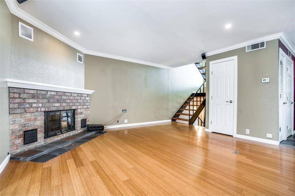 2020 N Garrett Avenue #107, Dallas, TX 75206
