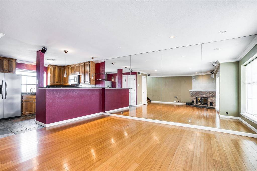 2020 N Garrett Avenue #107, Dallas, TX 75206
