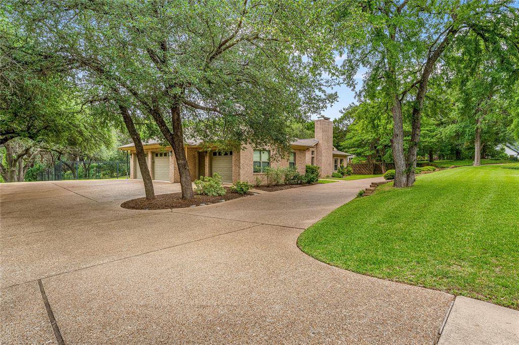 3201 Edward Drive, Waco, TX 76708