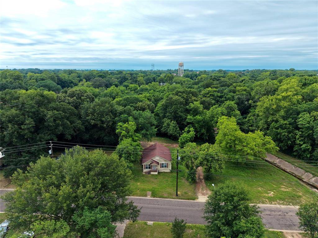 506 Edmonson Avenue, Athens, TX 75751