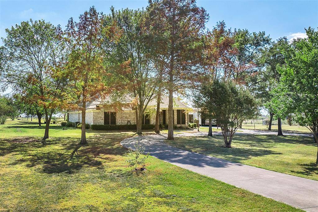 1199 Cedar Lane, Kaufman, TX 75142