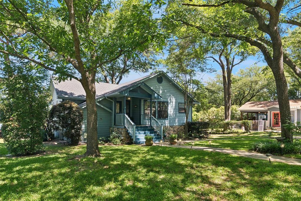 118 Lancelot Drive, Mabank, TX 75156