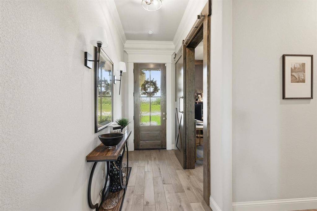 11616 Caracal Drive, Godley, TX 76044