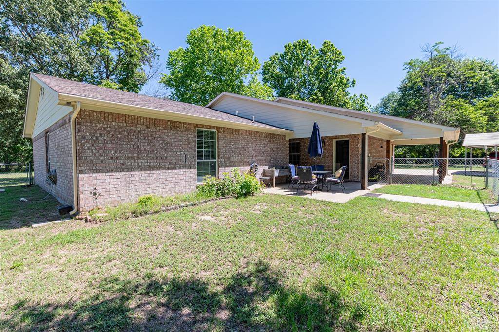 420 Rs County Road 3210, Emory, TX 75440
