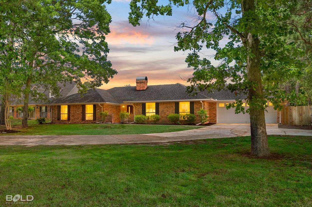 92 S Meadow Lane, Haughton, LA 71037