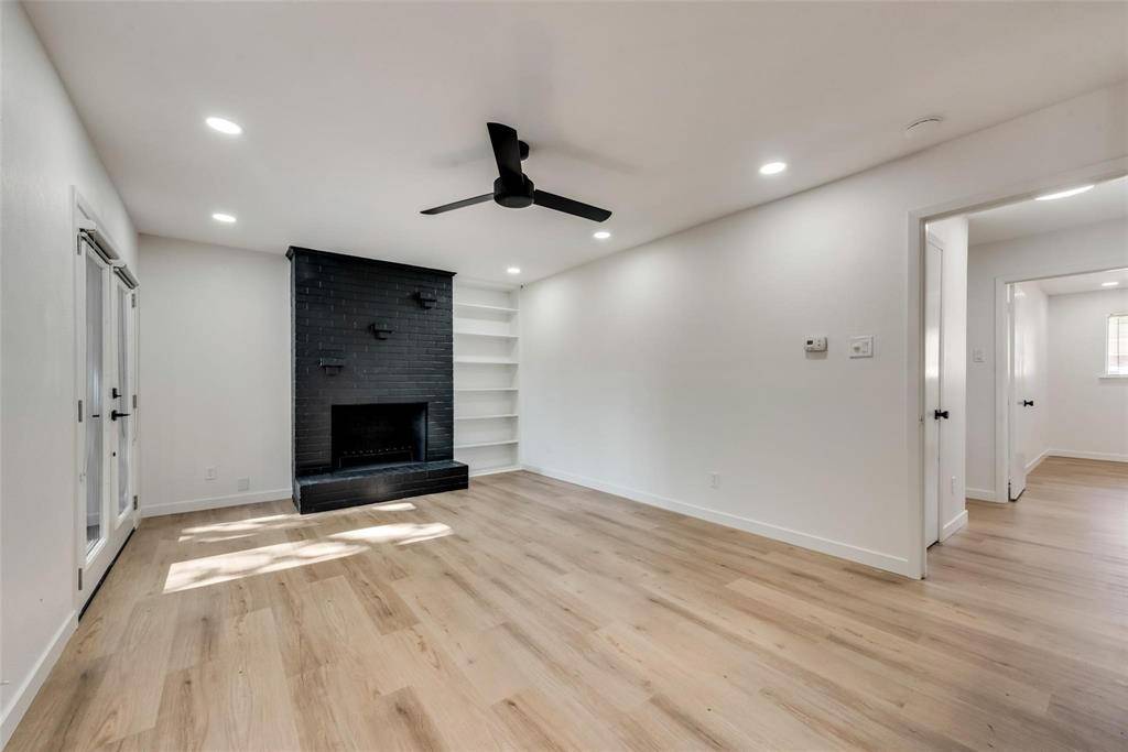 7530 Brentcove Circle, Dallas, TX 75214