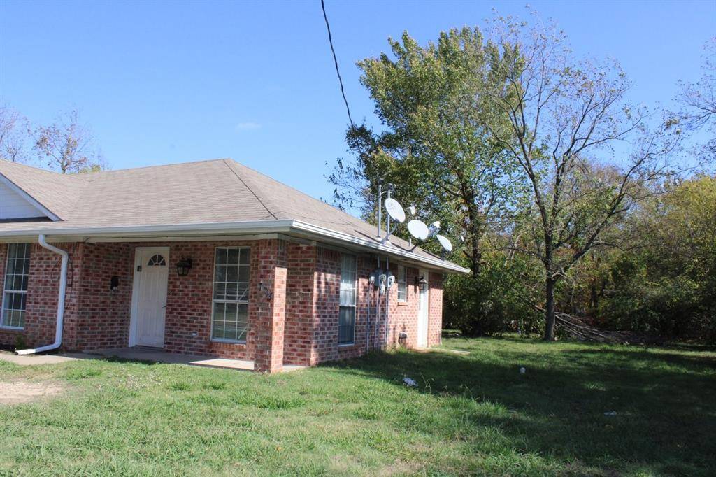 701 SW 1st Street, Cooper, TX 75432