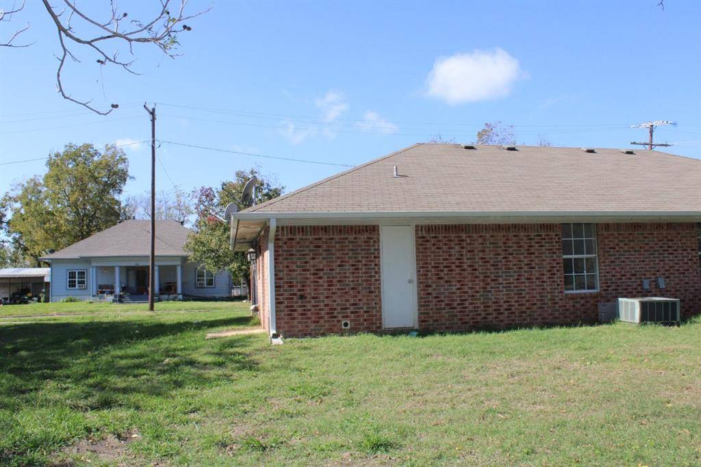 701 SW 1st Street, Cooper, TX 75432