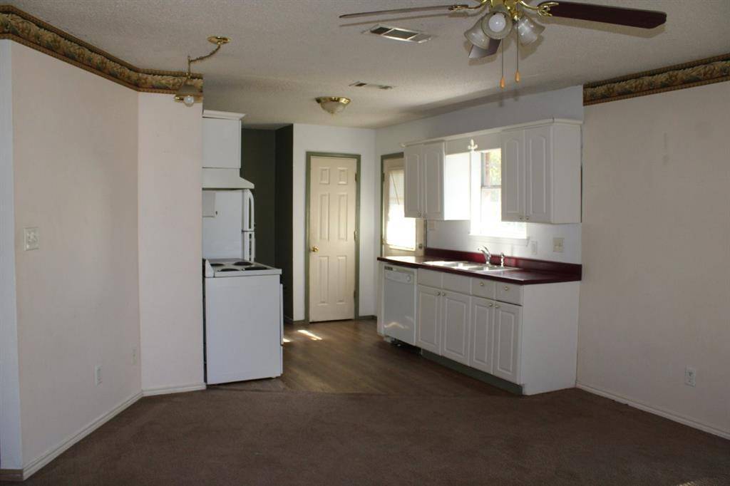 701 SW 1st Street, Cooper, TX 75432